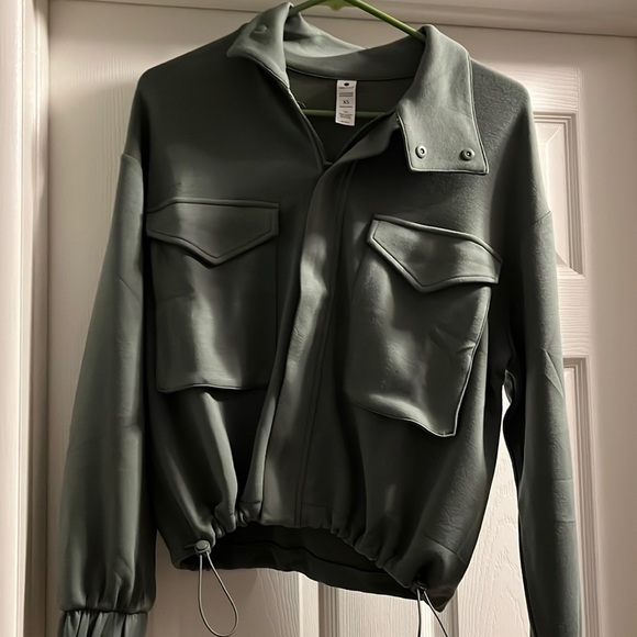 New without tag Yogalivious Yoga jacket - Picture 1 of 4